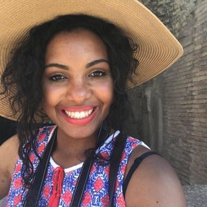 Meet your Posher, Arielle